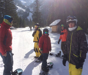 Morning snowboard course in Cortina