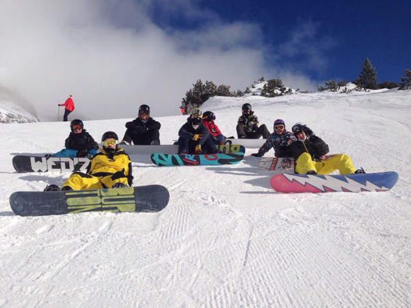 Corso_giornaliero_snowboard_scuola_snowboard_boarderline_cortina1