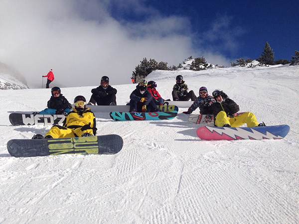 Snowboard_full_day_course_snowboard_school_boarderline_cortina1